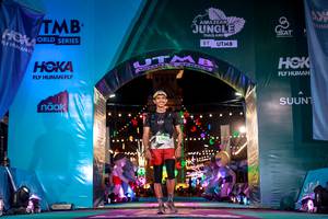 BIB: 100
                            <button type="button" onclick="openModal(24850912)" class="btn btn-primary btn-sm float-right btn-popup" data-toggle="modal" data-target=".modal-high-quality">
                        <i class="fas fa-shopping-cart"></i> Add to Cart
                    </button>
                                            <button type="button" onclick="isThisMe(24850912, true)" class="btn btn-success btn-sm float-right btn-popup btn-isme hidden" data-toggle="tooltip" data-placement="bottom" title="นี่คือรูปของคุณใช่ไหม คลิกที่นี่เพื่อเอาเข้าอัลบั้ม">
                        <i class="fas fa-plus"></i> Add to album
                    </button>
                    <button type="button" onclick="isThisMe(24850912, false)" class="btn btn-warning btn-sm float-right btn-popup btn-isnotme hidden">
                        <i class="fas fa-ban"></i> Remove from album
                    </button>